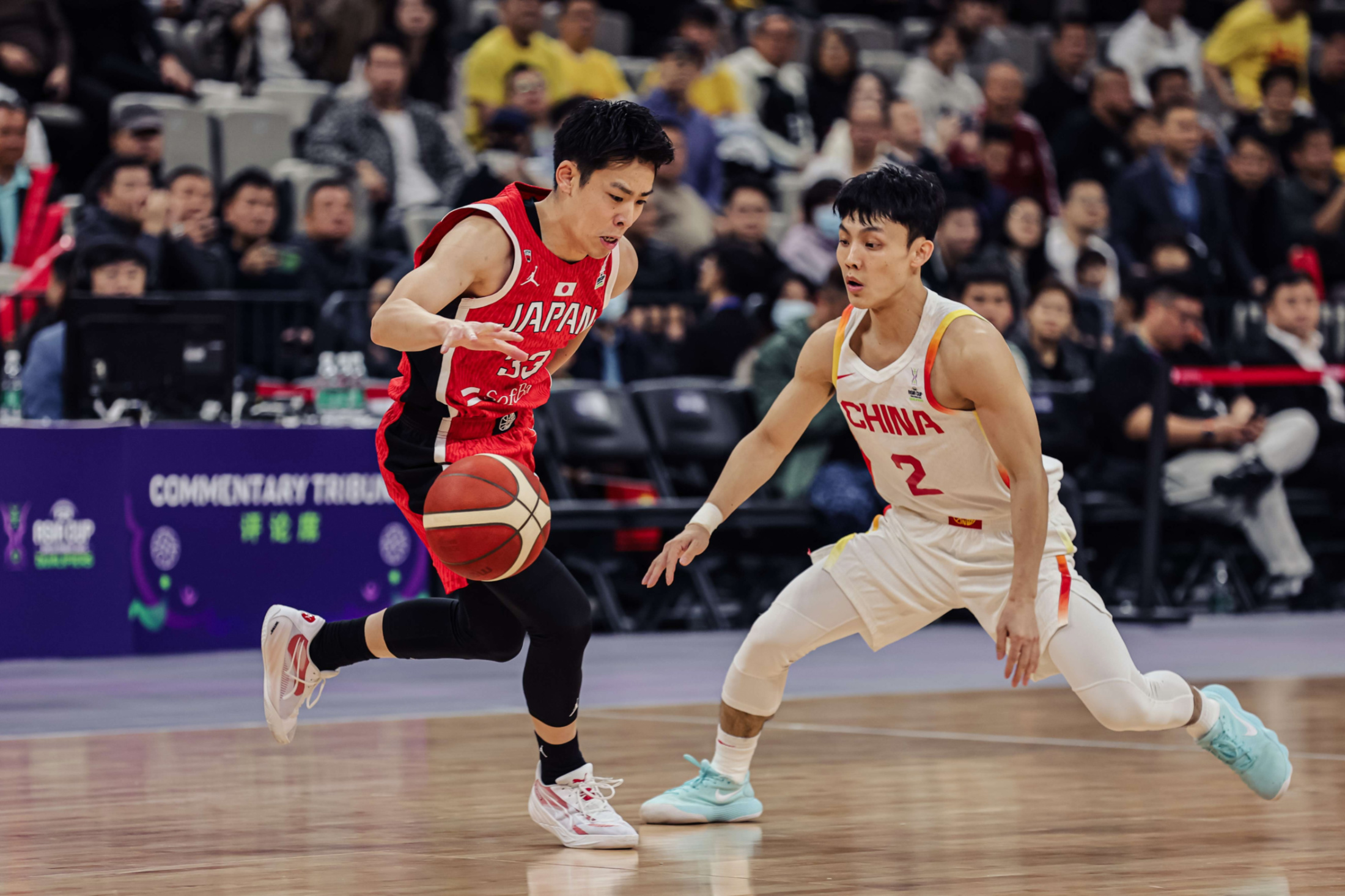 包含加时末段体能课后，托特纳姆刷新队史纪录备战CBA季后赛，更衣室稳定，阵容厚度经受考验的词条