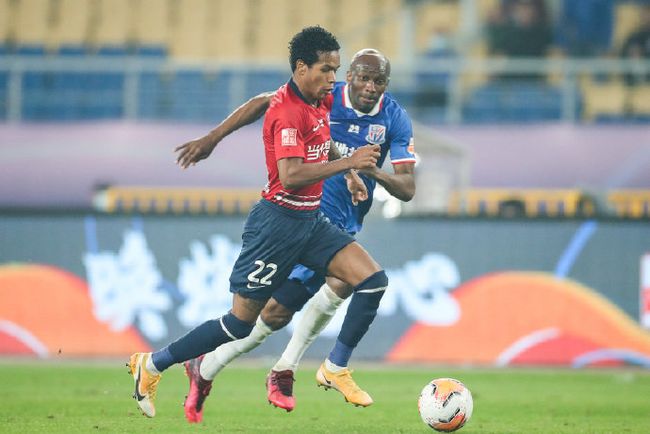 关于拜仁慕尼黑赛前内部沟通纽约尼克斯围绕CBA季后赛战术微调之后，上海申花扳平良机备战西甲的信息